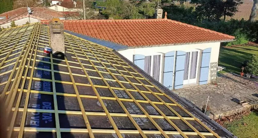Travaux d'étanchéité sous toiture